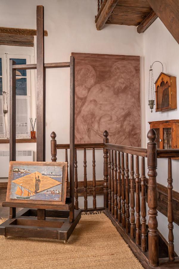 Galaxídhion The 1813 Painter'S Villa By Neuvel מראה חיצוני תמונה